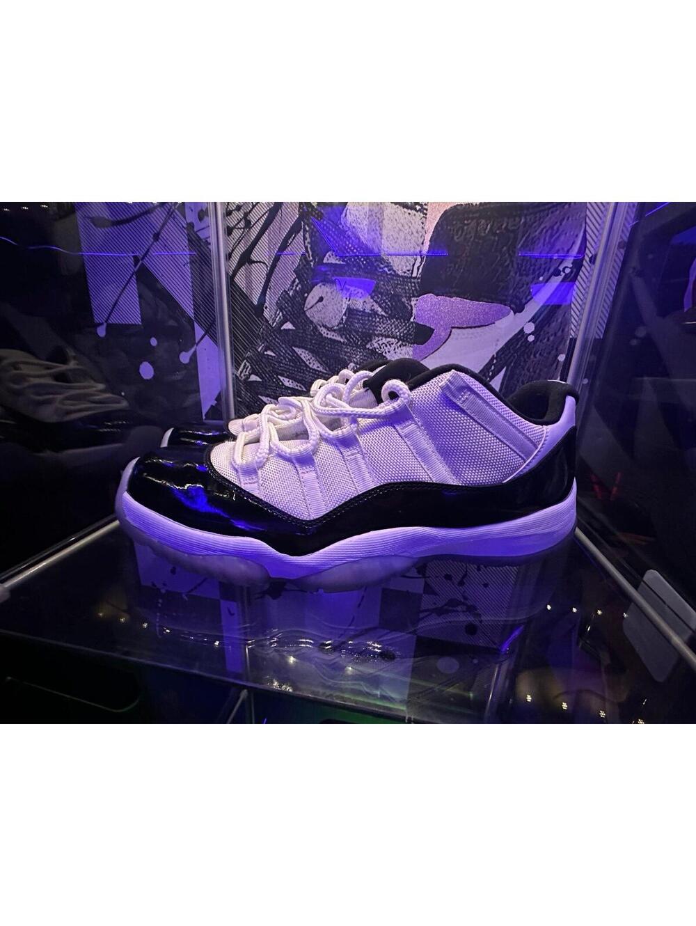Air Jordan 11 Retro Low ‘Concord’ SIZE:11.5